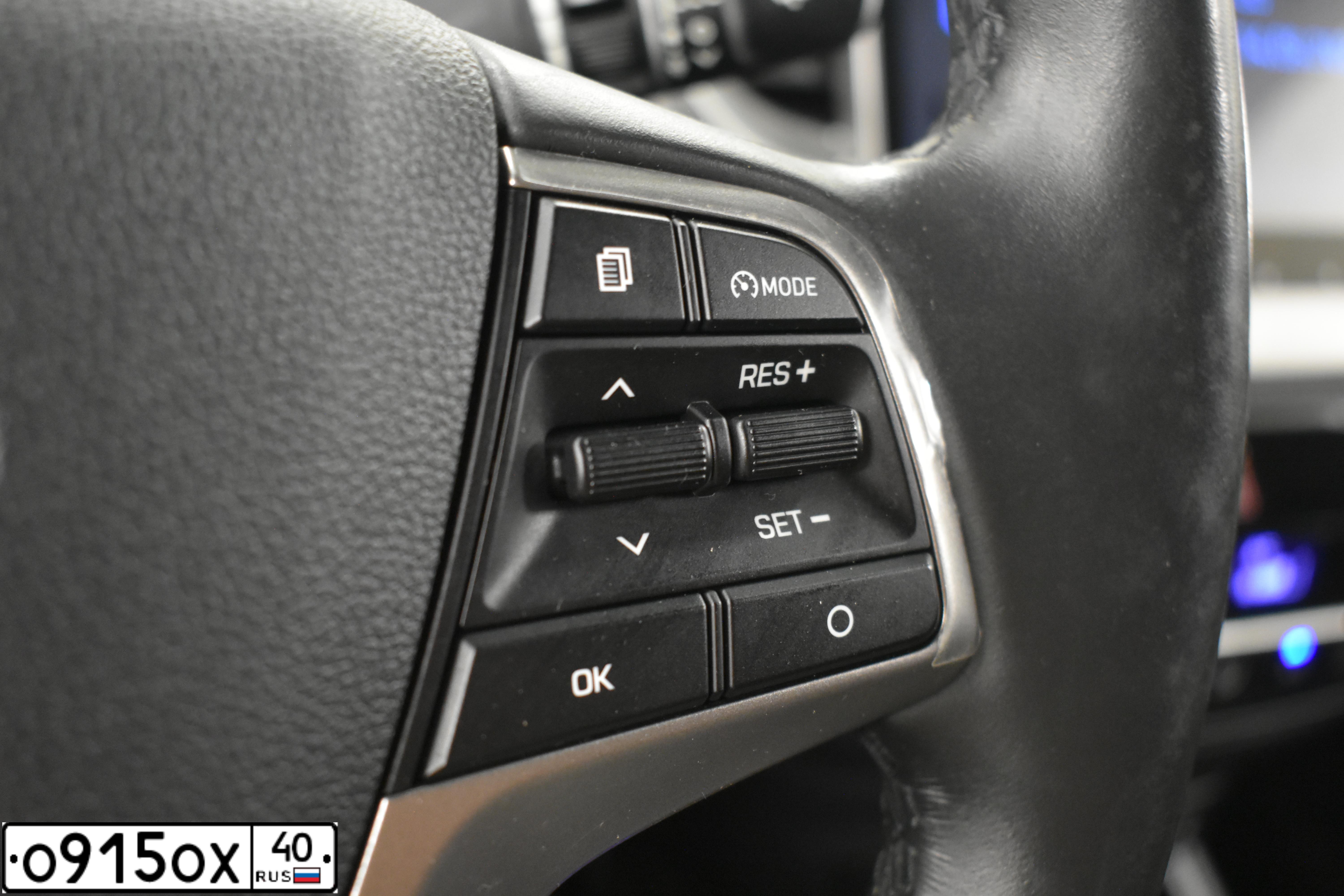 Фото автомобиля HYUNDAI SOLARIS, 2019 — госномер О915ОХ40. Цвет: БЕЛЫЙ