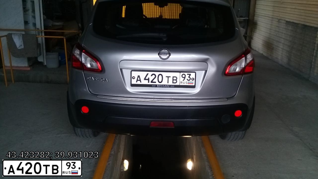 Фото автомобиля NISSAN QASHQAI, 2010 — госномер А420ТВ93. Цвет: СЕРЕБРИСТЫЙ