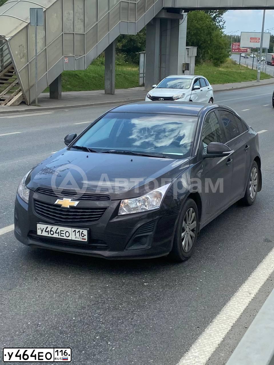 Фото автомобиля CHEVROLET CRUZE, 2014 — госномер У464ЕО116. Цвет: КОРИЧНЕВЫЙ МЕТАЛЛИК