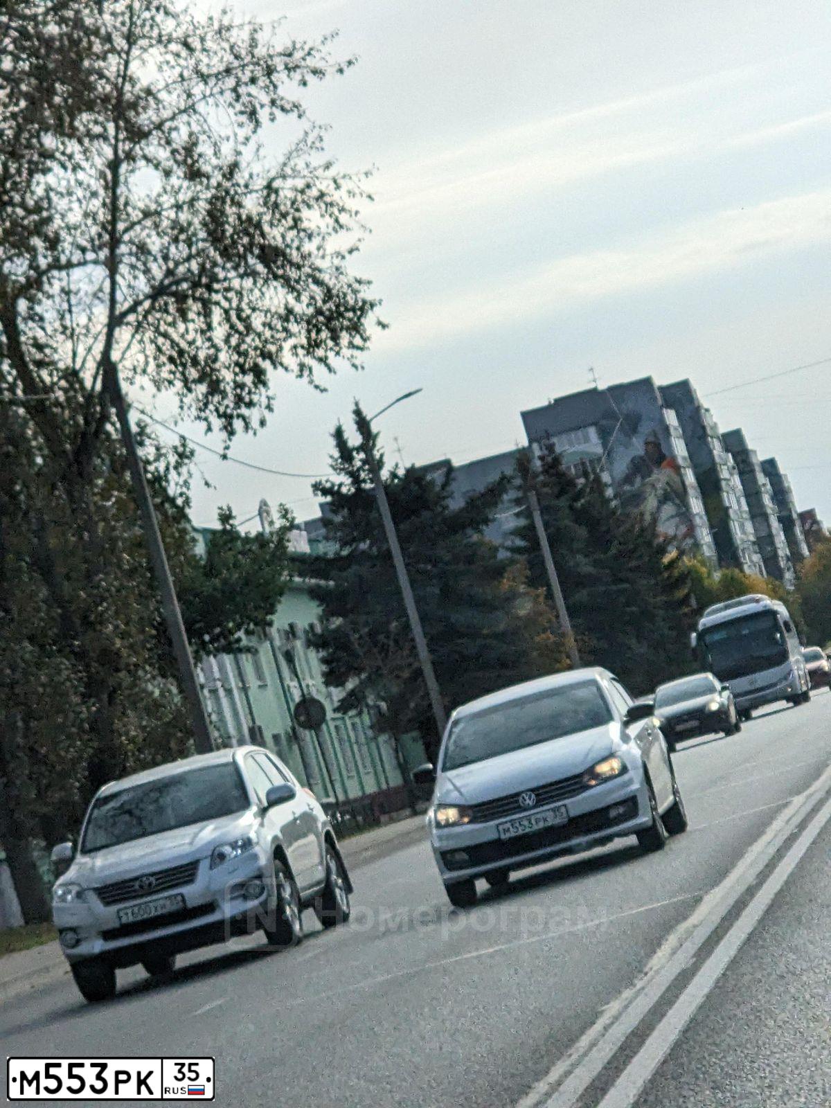Фото автомобиля VOLKSWAGEN POLO, 2019 — госномер М553РК35. Цвет: БЕЛЫЙ