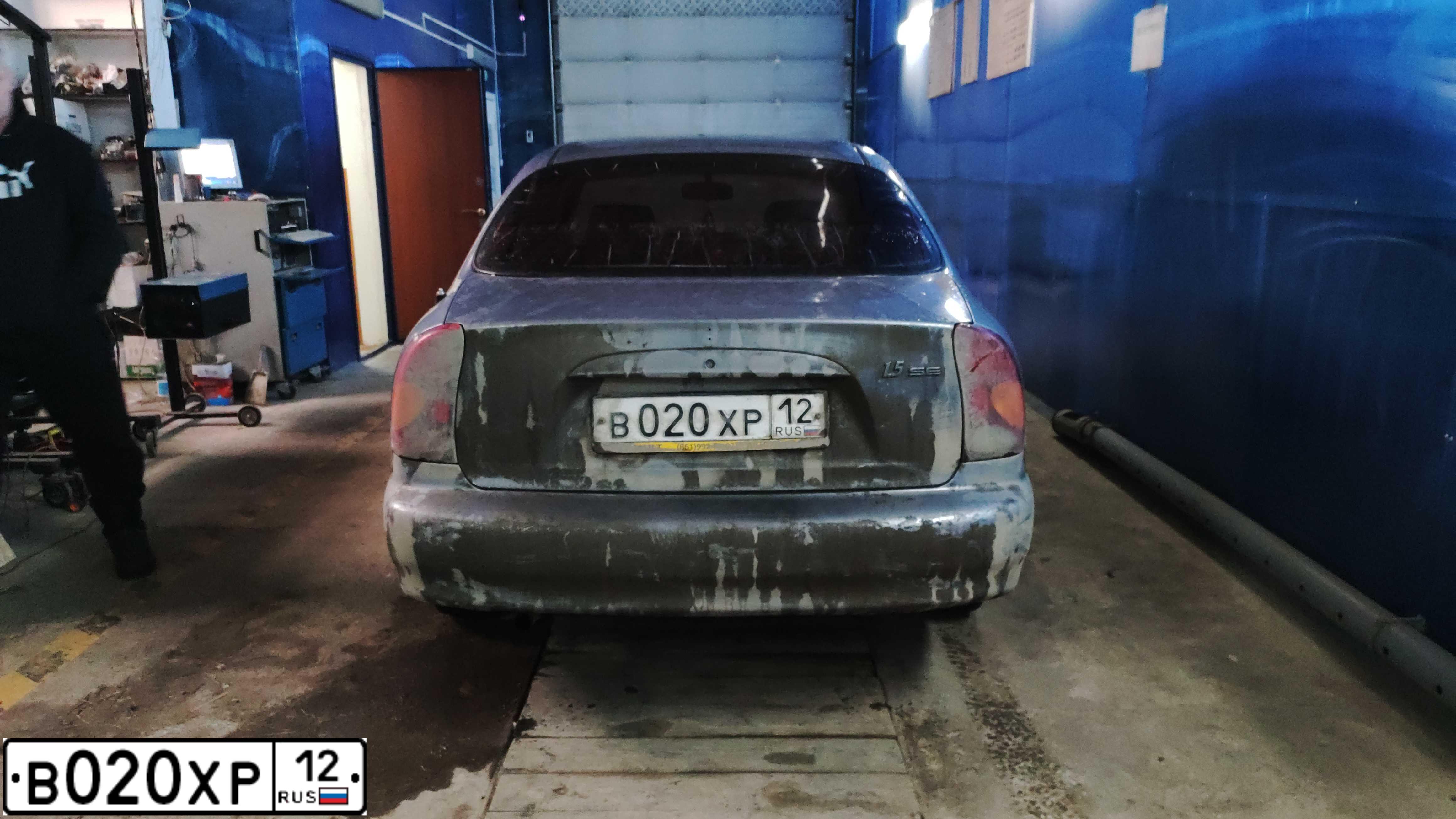 Фото автомобиля ZAZ Z CHANCE, 2010 — госномер В020ХР12. Цвет: СЕРЕБРИСТЫЙ