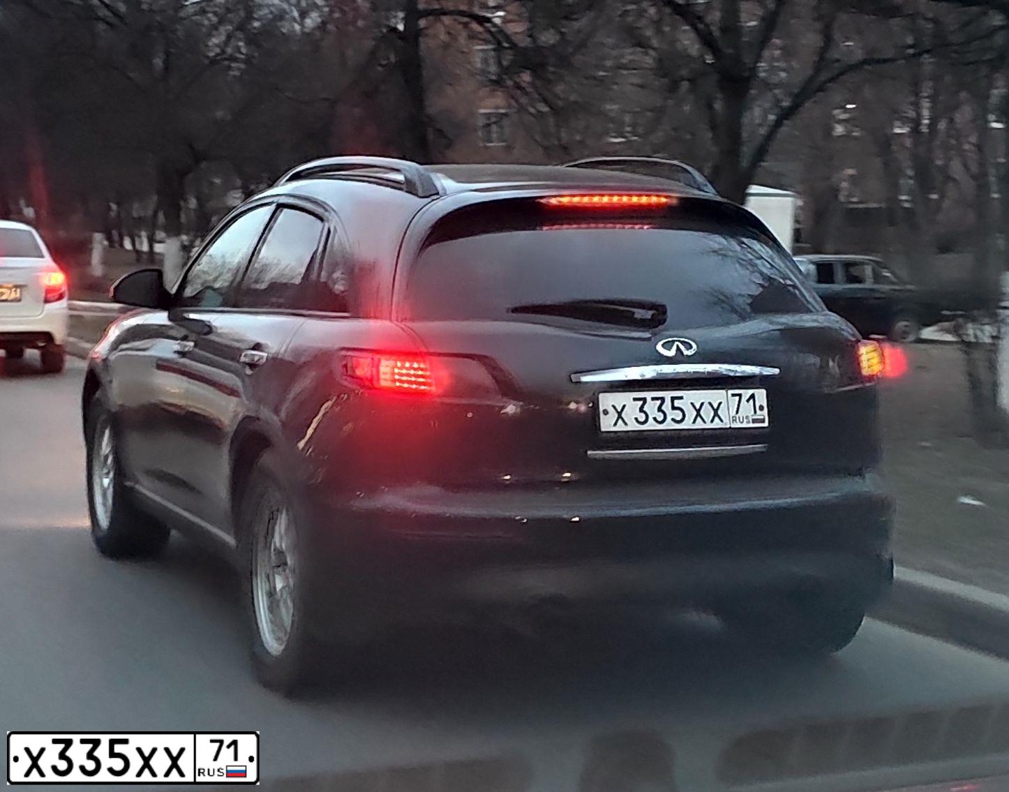 Фото автомобиля INFINITI QX70 /FX/, 2003 — госномер О274КХ71. Цвет: ЧЕРНЫЙ