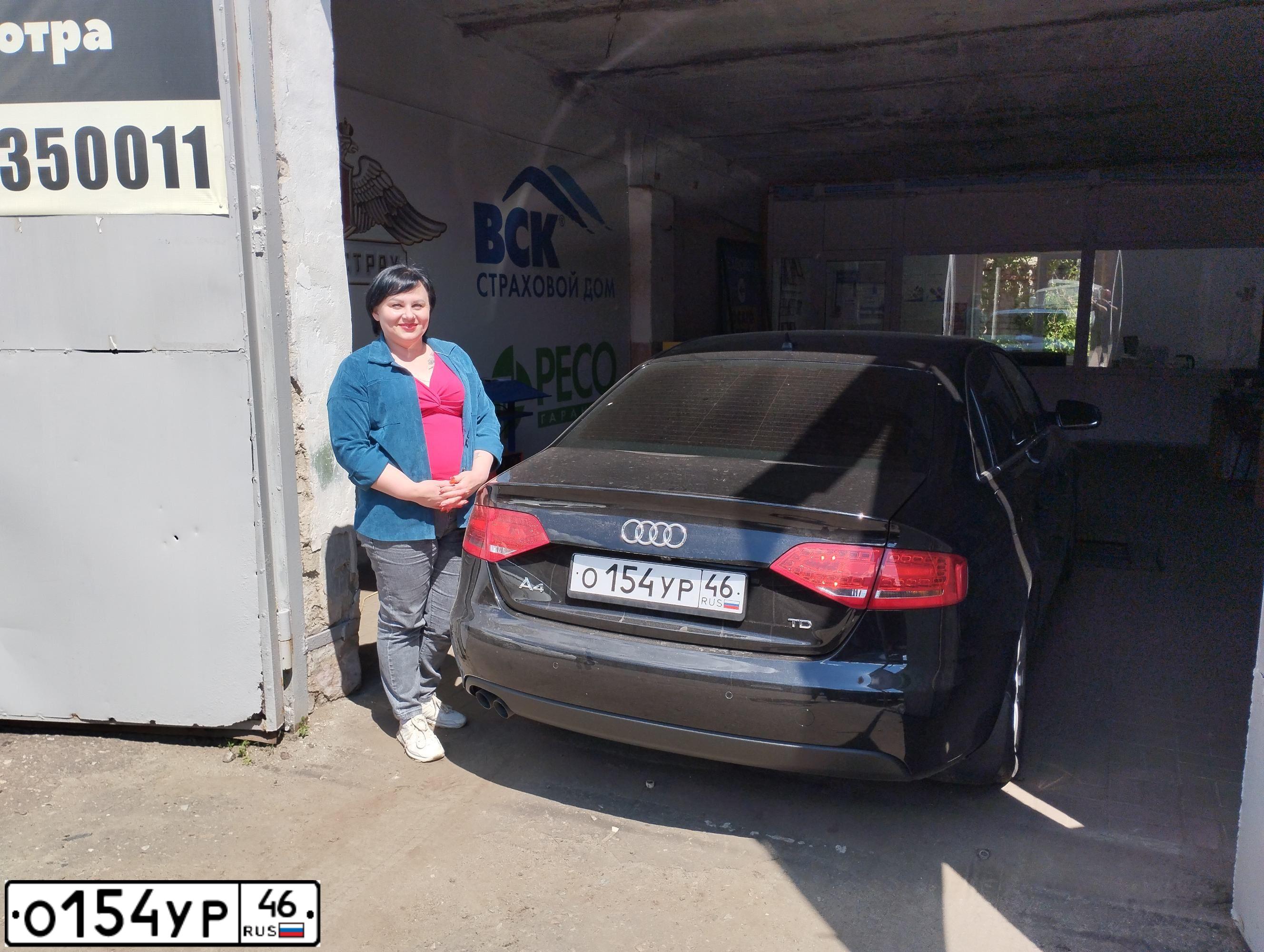 Фото автомобиля AUDI A4, 2010 — госномер О154УР46. Цвет: ЧЕРНЫЙ