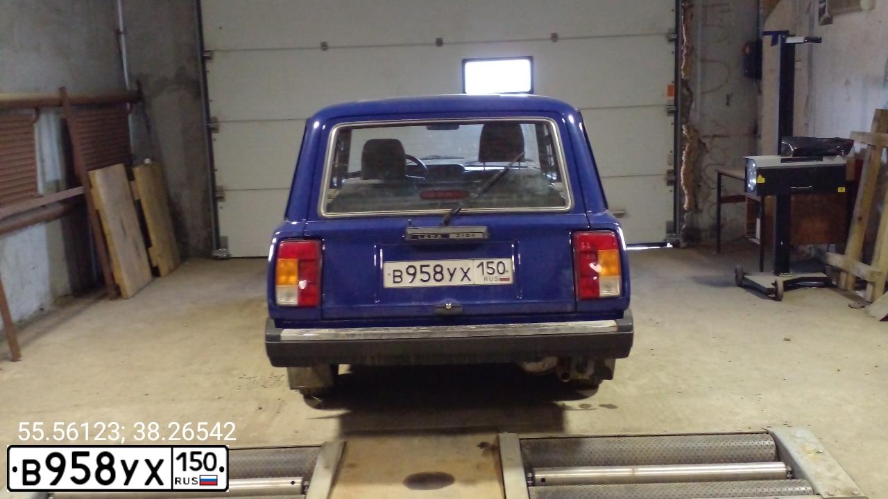 Фото автомобиля LADA 2104, 2008 — госномер М370АТ53. Цвет: КАЛИПСО(СИНИЙ)