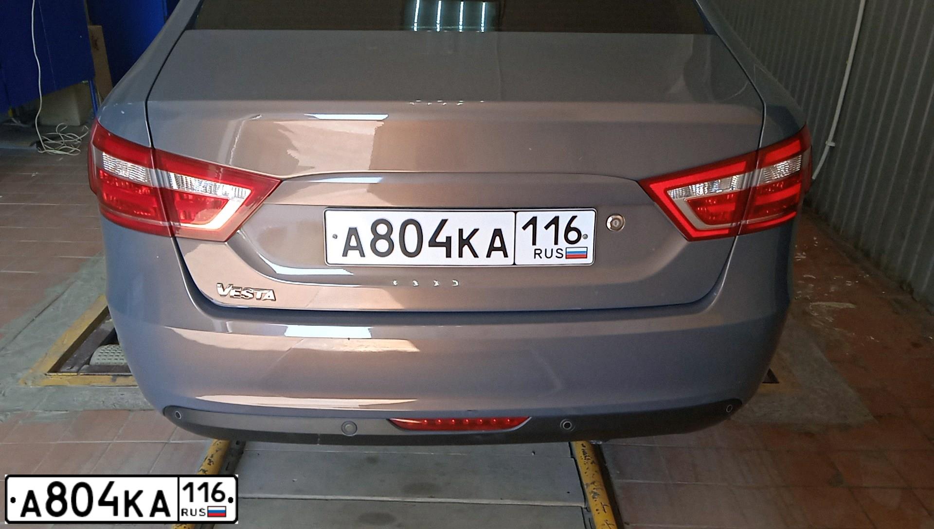 Фото автомобиля LADA VESTA, 2017 — госномер А804КА116. Цвет: СЕРО - ГОЛУБОЙ