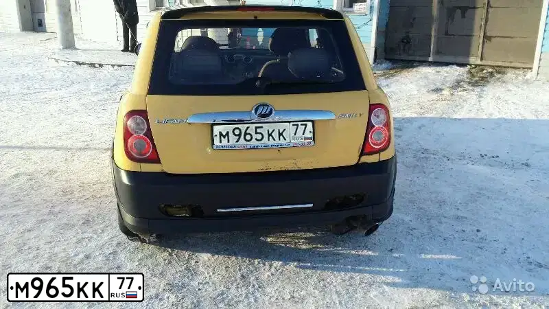 Фото автомобиля LIFAN SMILY, 2011 — госномер К210ТН26. Цвет: ЖЁЛТЫЙ