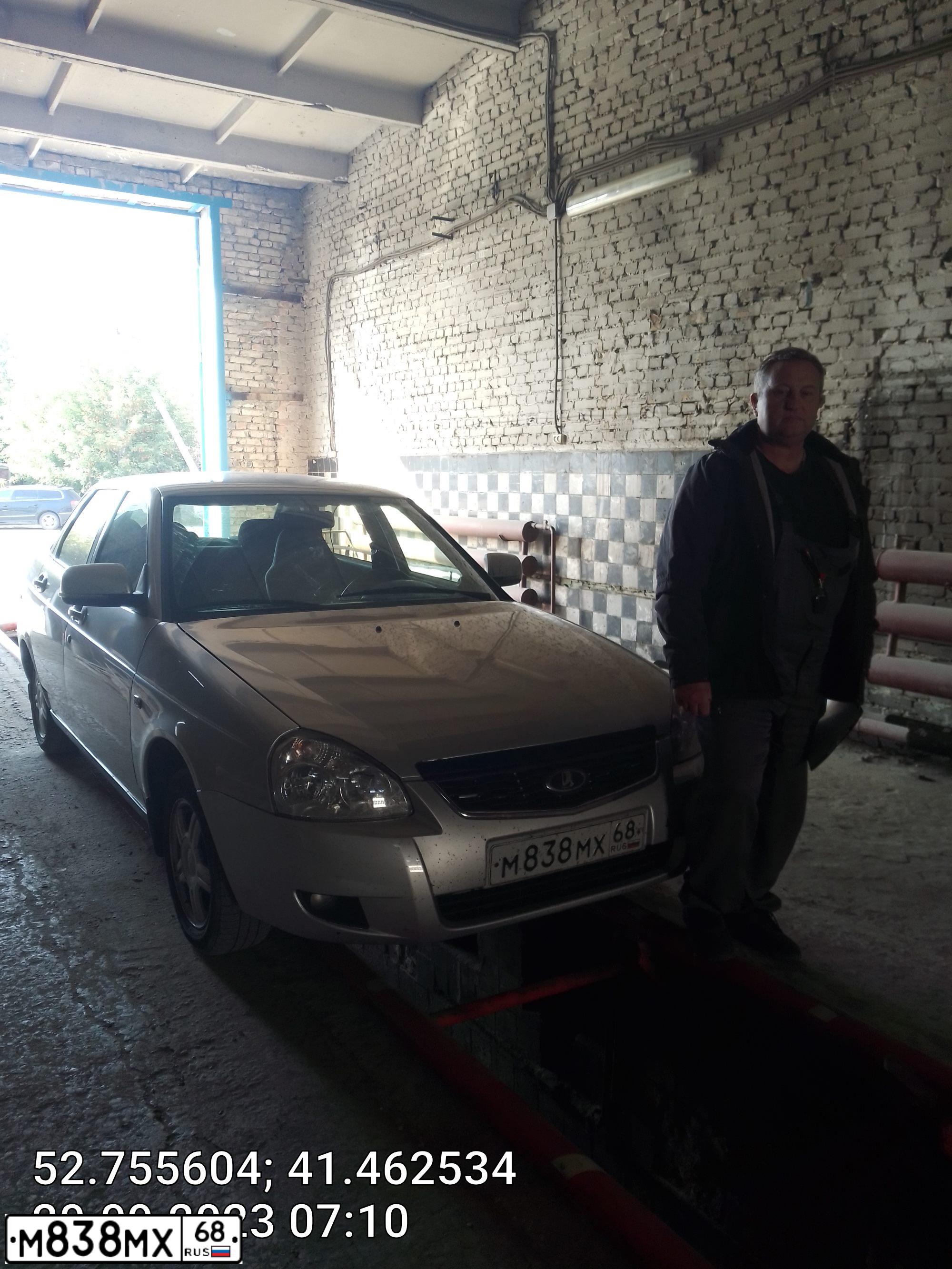 Фото автомобиля LADA 2170 PRIORA, 2010 — госномер М838МХ68. Цвет: Светло-Серебристый металлик