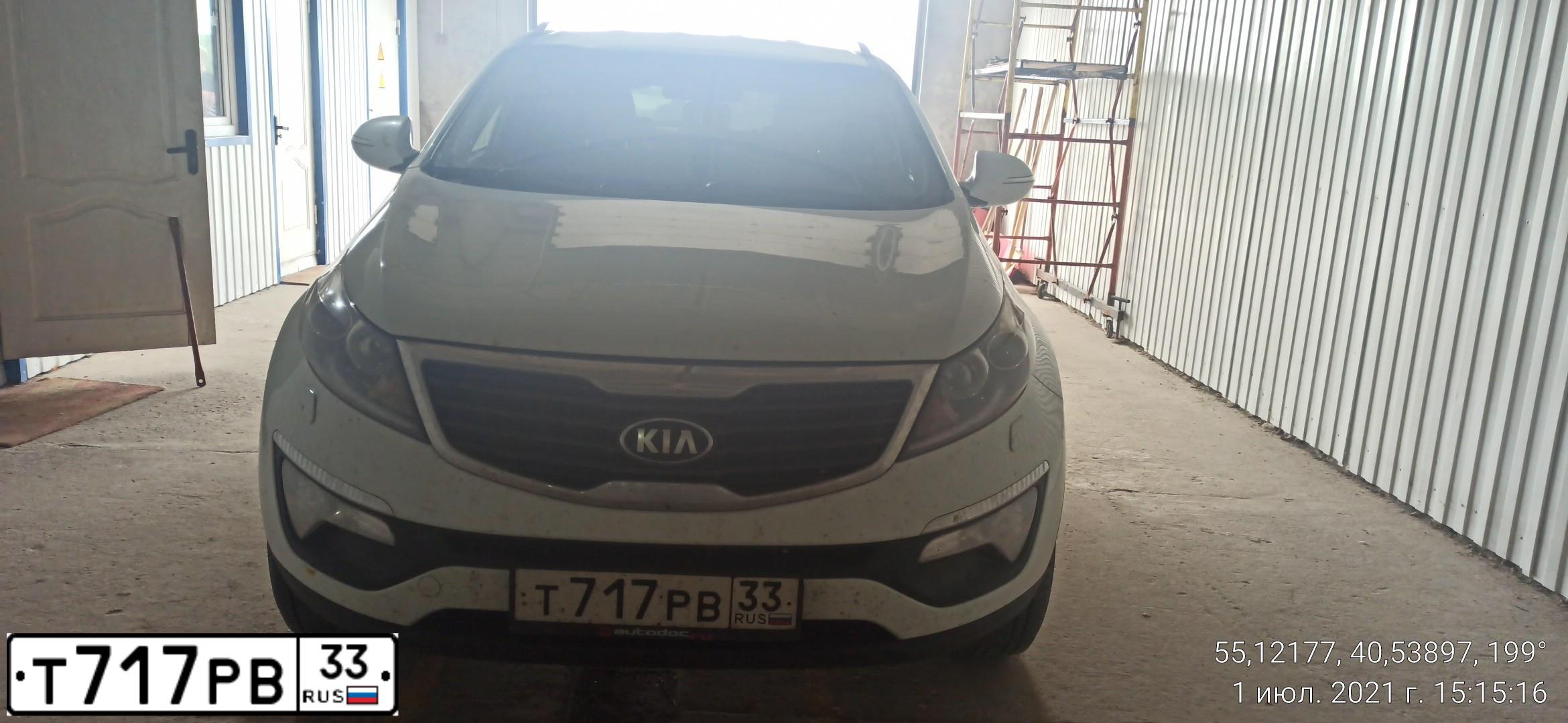 Фото автомобиля KIA SPORTAGE, 2013 — госномер У765СН750. Цвет: Белый