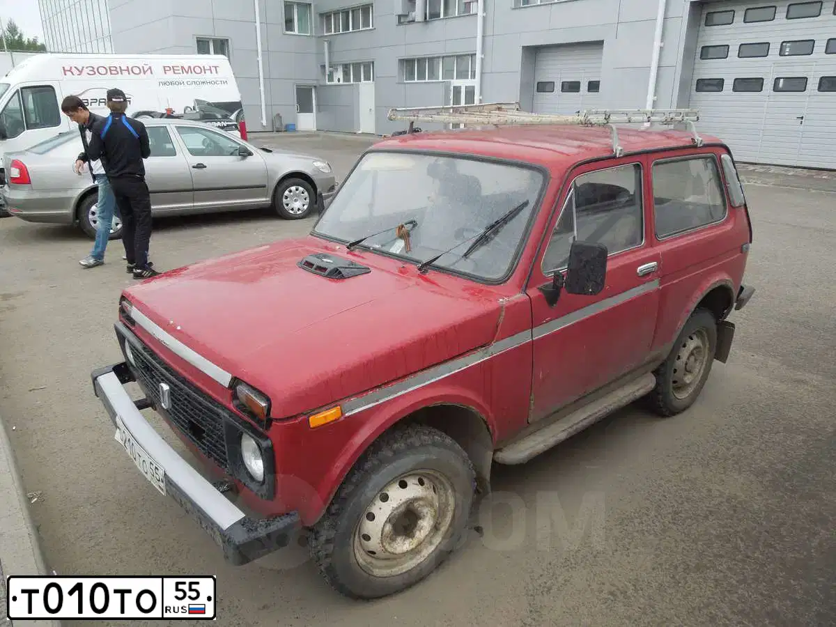 Фото автомобиля TOYOTA LANDCRUISER 200, 2009 — госномер Т010ТО55. Цвет: ТЕМНО СЕРЫЙ