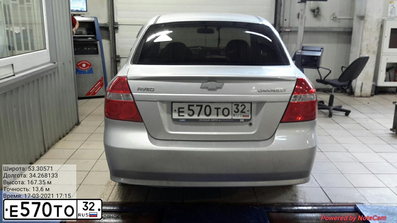 Фото автомобиля CHEVROLET AVEO, 2007 — госномер Е570ТО32. Цвет: серебристый