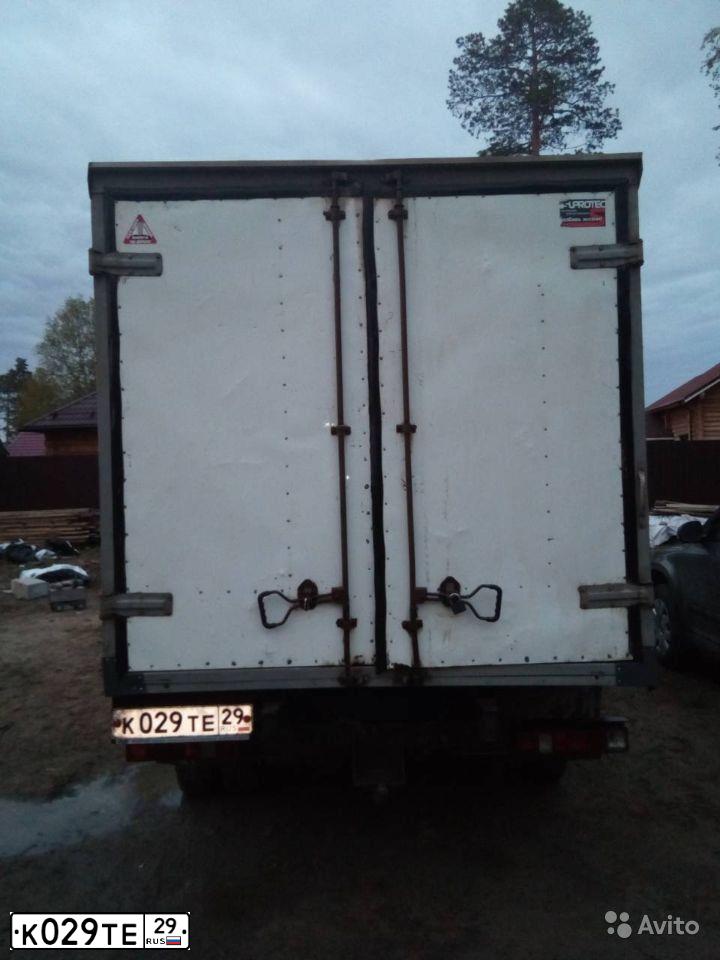 Фото автомобиля GAZ Z 3302 GAZEL, 2006 — госномер К029ТЕ29. Цвет: Белый