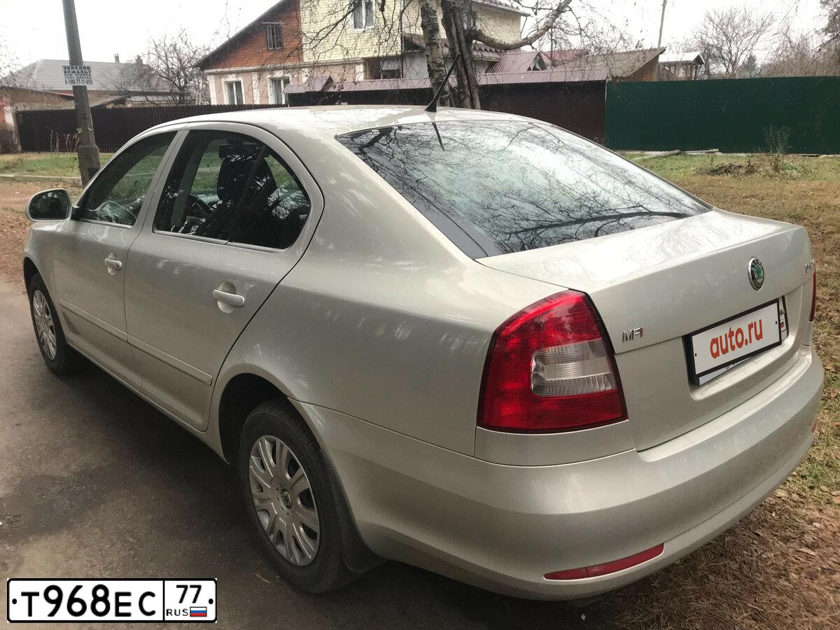 Фото автомобиля SKODA OCTAVIA, 2013 — госномер С730СА152. Цвет: Серебристо-Желтый