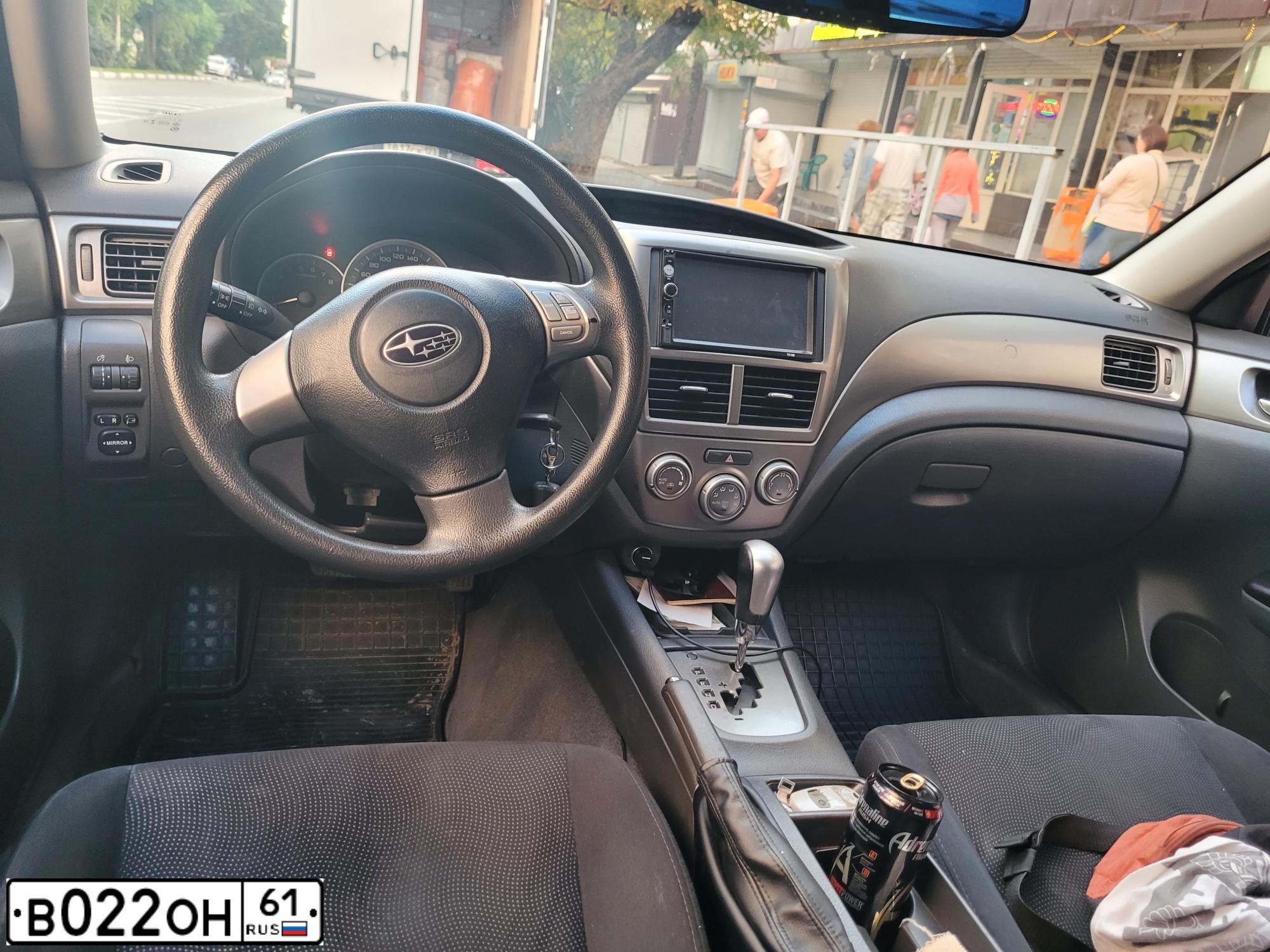 Фото автомобиля KIA SPORTAGE, 2014 — госномер В022ОН61. Цвет: БЕЛЫЙ