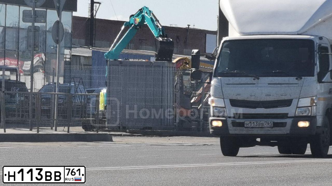 Фото автомобиля FUSO CANTER, 2020 — госномер Н113ВВ761. Цвет: БЕЛЫЙ