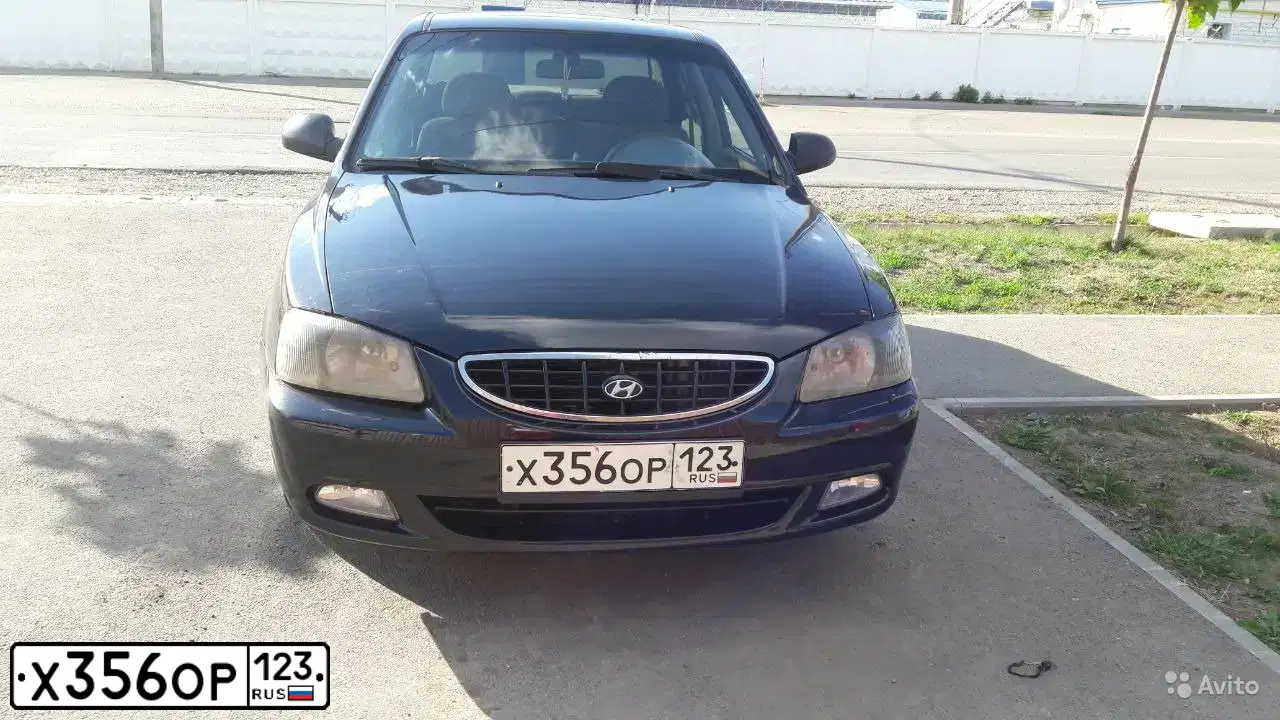 Фото автомобиля TAGAZ ACCENT, 2005 — госномер К234УМ90. Цвет: ЧЕРНЫЙ