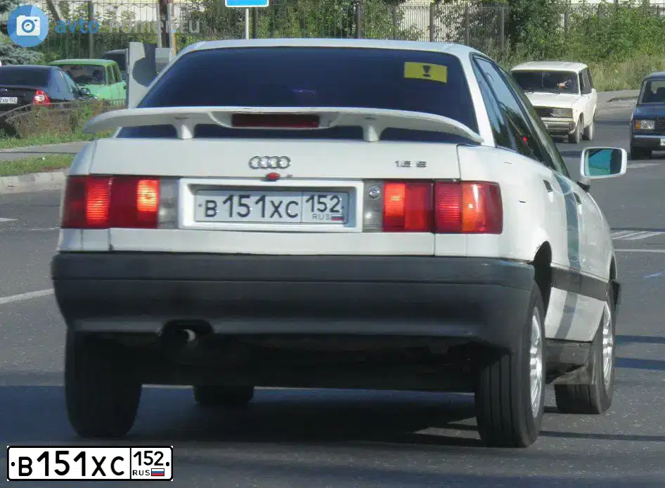 Фото автомобиля AUDI 80, 1990 — госномер О836СМ33. Цвет: БЕЛЫЙ