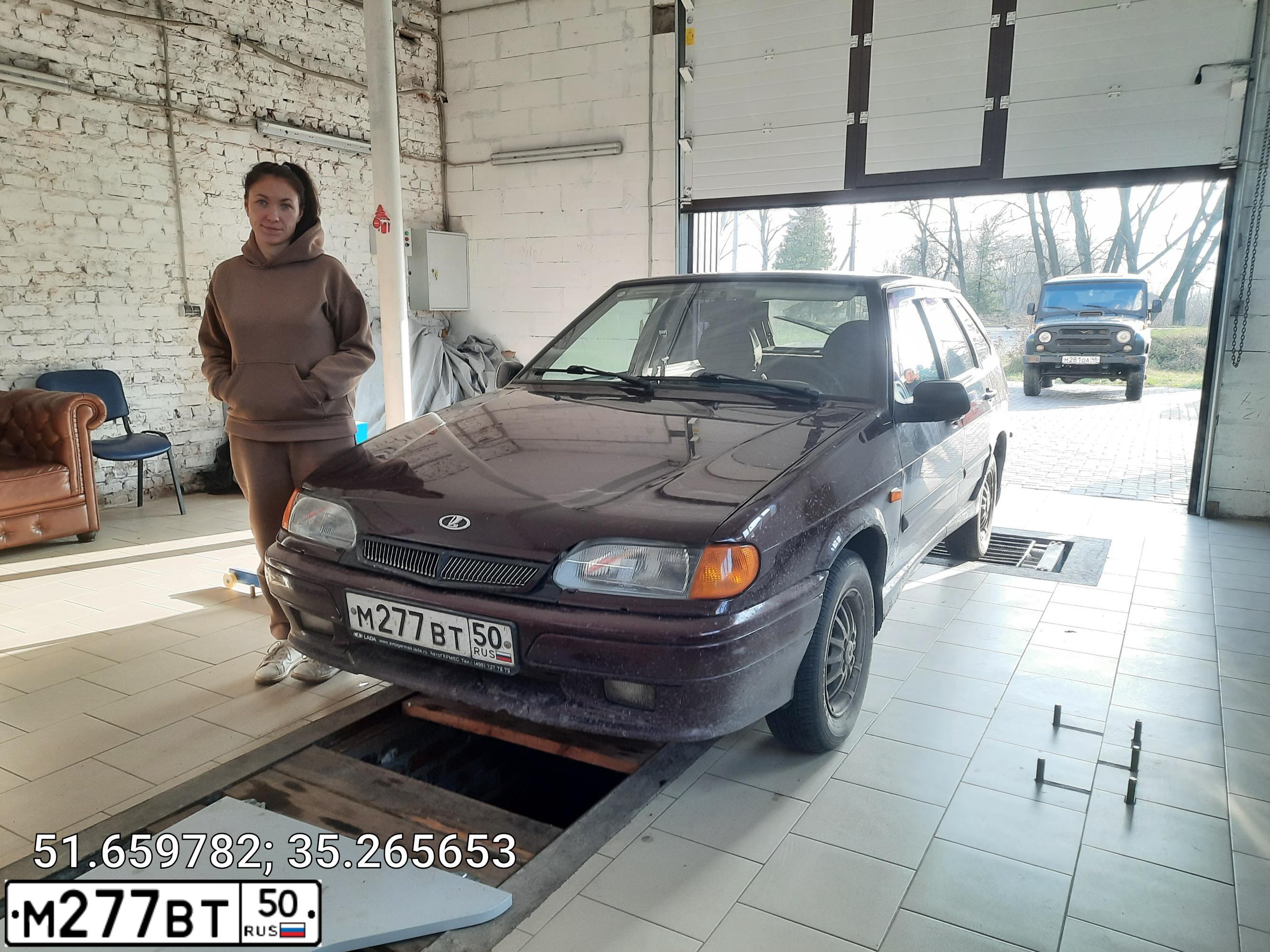 Фото автомобиля LADA 2114, 2013 — госномер О561ХС196