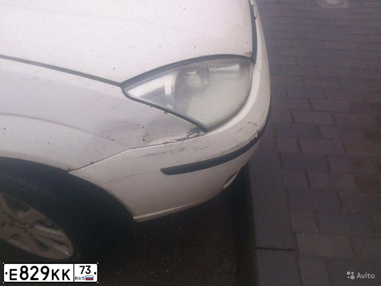Фото автомобиля FORD FOCUS, 2003 — госномер В720РО197. Цвет: Белый