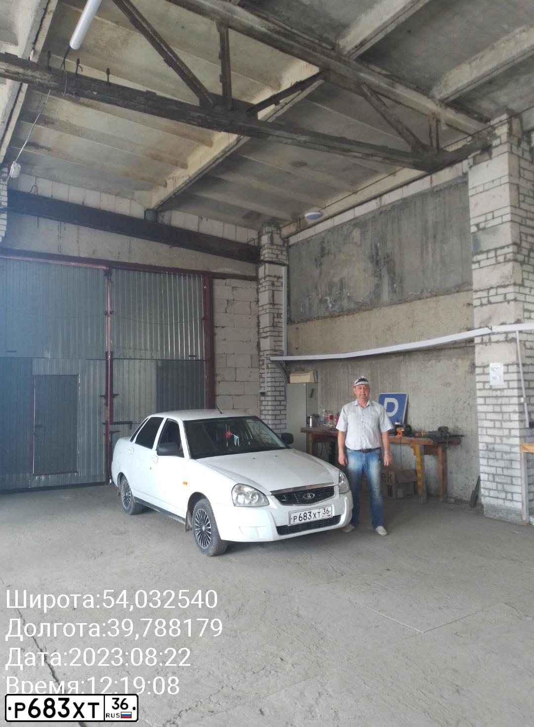 Фото автомобиля LADA 2170 PRIORA, 2014 — госномер У468ТТ62. Цвет: БЕЛЫЙ