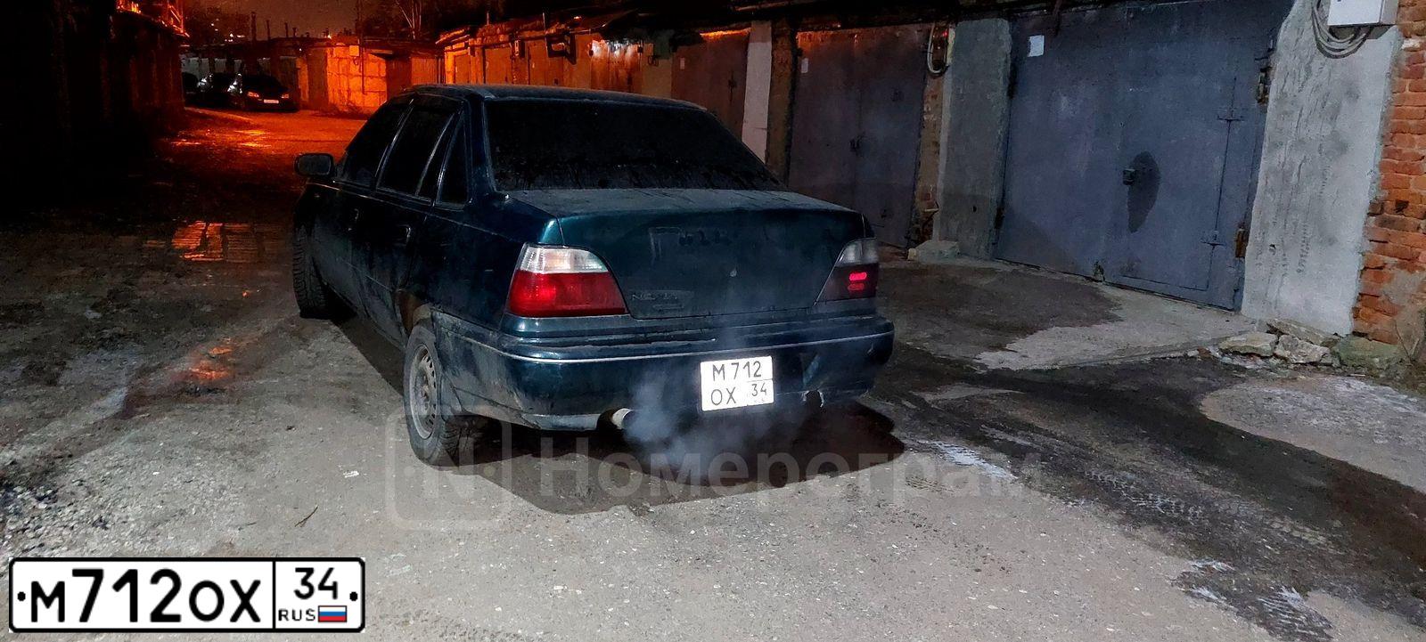 Фото автомобиля DAEWOO NEXIA, 1996 — госномер Е075ЕХ550. Цвет: ЗЕЛЕНЫЙ