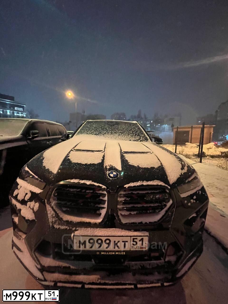 Фото автомобиля STERLING LT-LINIE, 2005 — госномер М999КТ51. Цвет: Белый