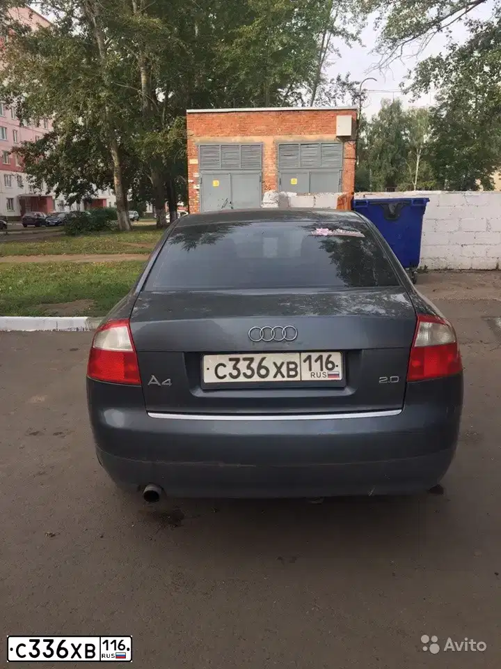 Фото автомобиля AUDI A4, 2001 — госномер Е779СХ763. Цвет: СЕРЫЙ