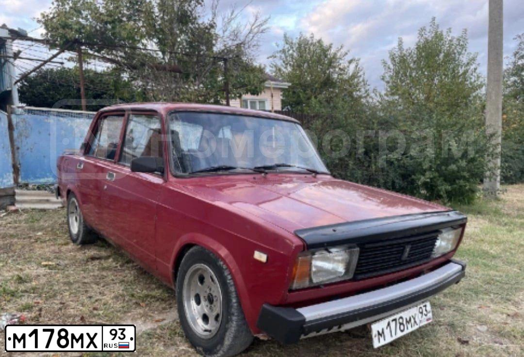 Фото автомобиля LADA 2105, 2000 — госномер О358МТ193. Цвет: Красный