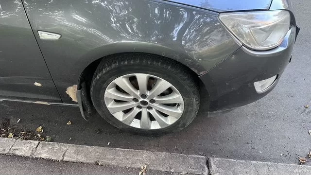 Фото автомобиля OPEL ASTRA, 2010 — госномер В650НК790. Цвет: ТЕМНО-СЕРЫЙ