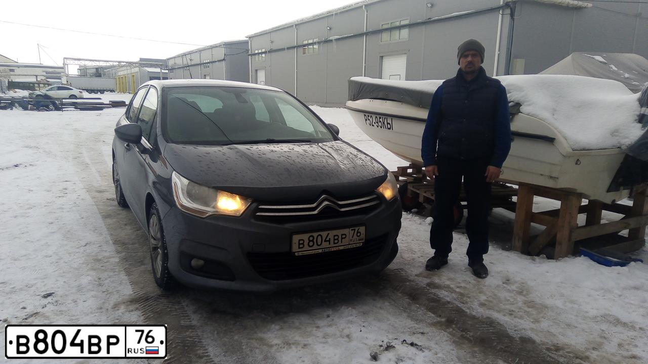 Фото автомобиля CITROEN C4, 2011 — госномер Р662ВМ44. Цвет: СЕРЫЙ