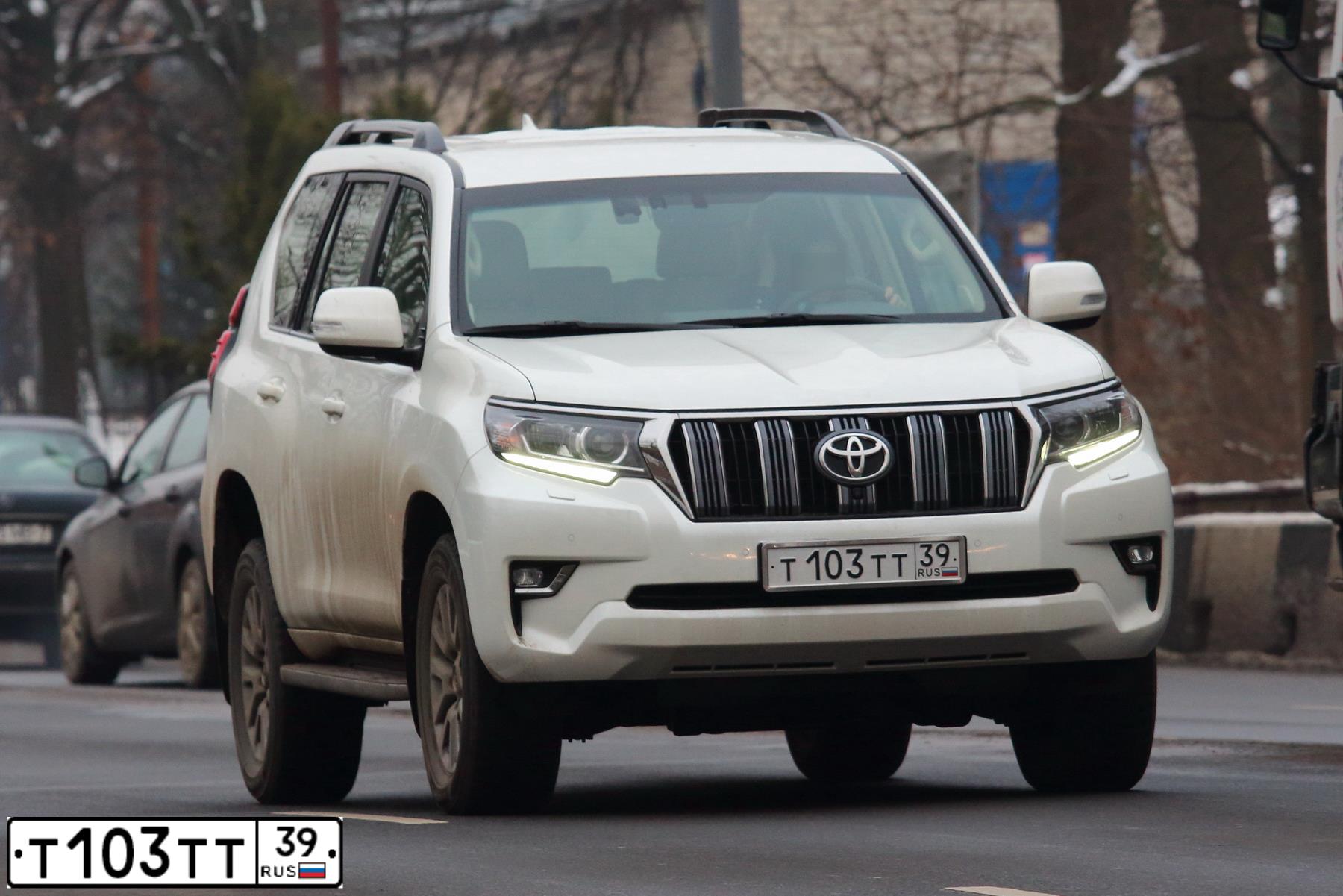 Фото автомобиля LADA 2114 SAMARA, 2008 — госномер Т103ТТ39. Цвет: СЕРЕБРИСТЫЙ МЕТАЛЛИК