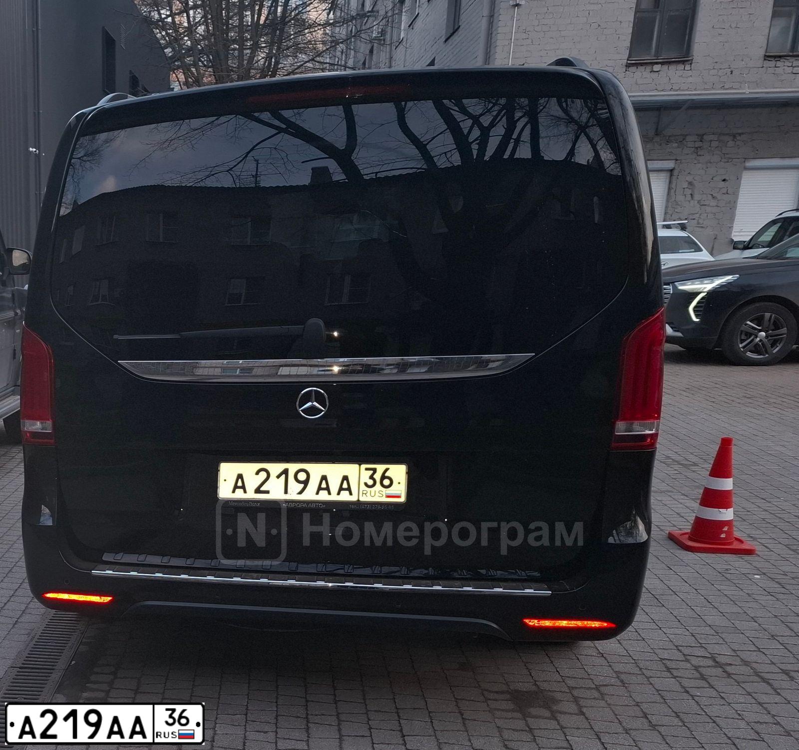 Фото автомобиля MERCEDES V-KLASSE, 2020 — госномер А219АА36. Цвет: ЧЕРНЫЙ