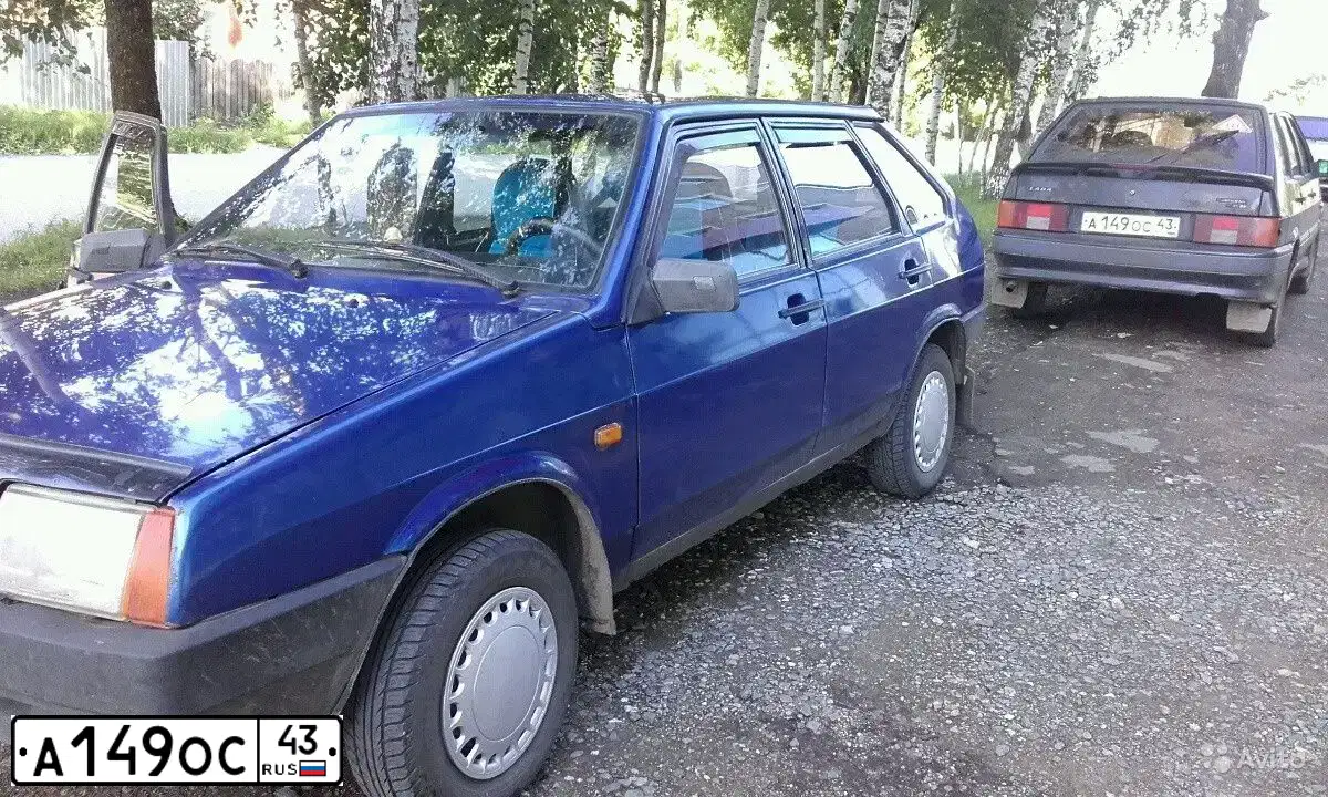 Фото автомобиля LADA 2114 SAMARA, 2004 — госномер С941ХУ43. Цвет: ГРАФИТОВЫЙ МЕТАЛЛИК
