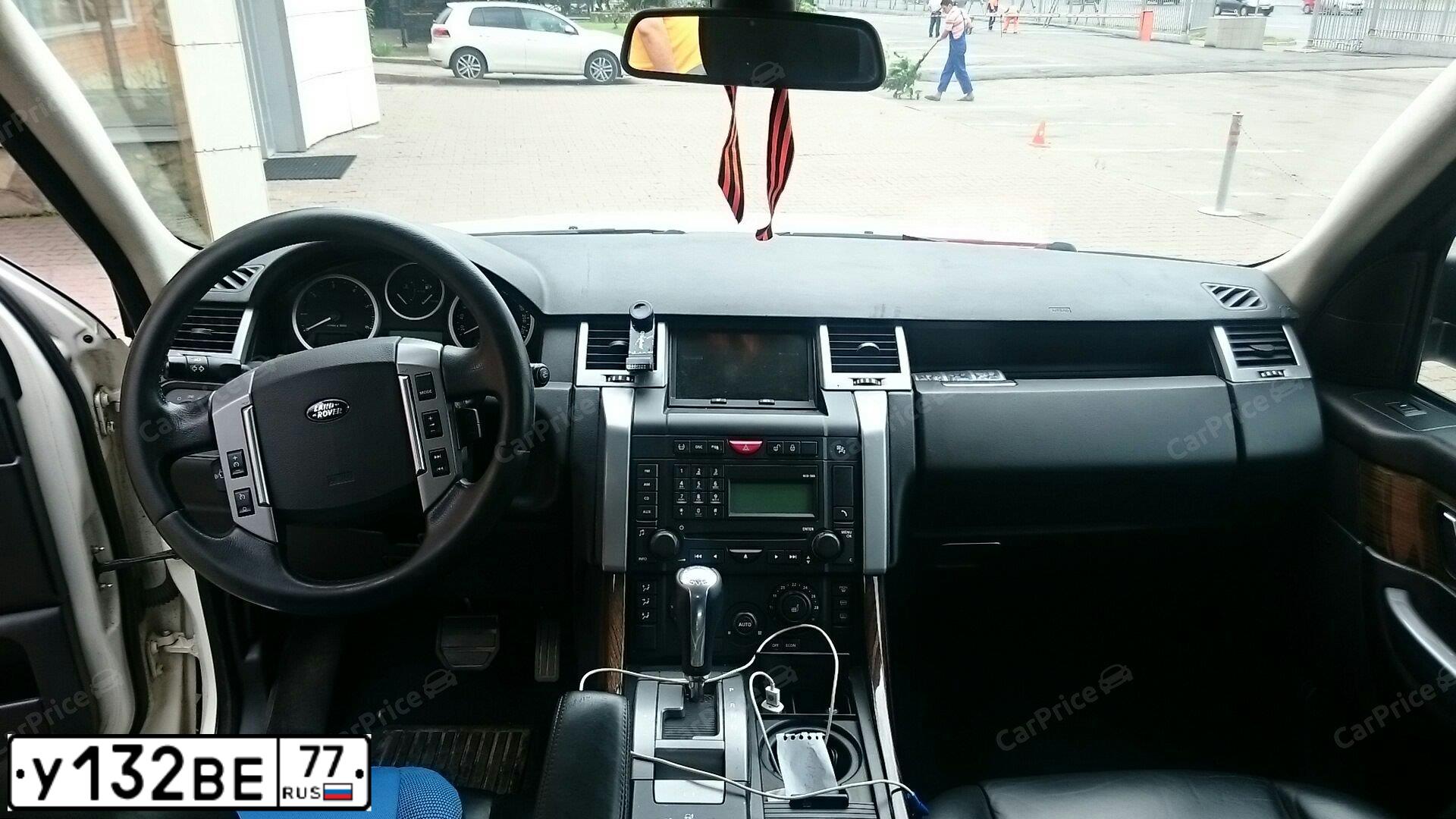 Фото автомобиля LANDROVER RANGE ROVER SPORT, 2008 — госномер У473КУ44. Цвет: Белый