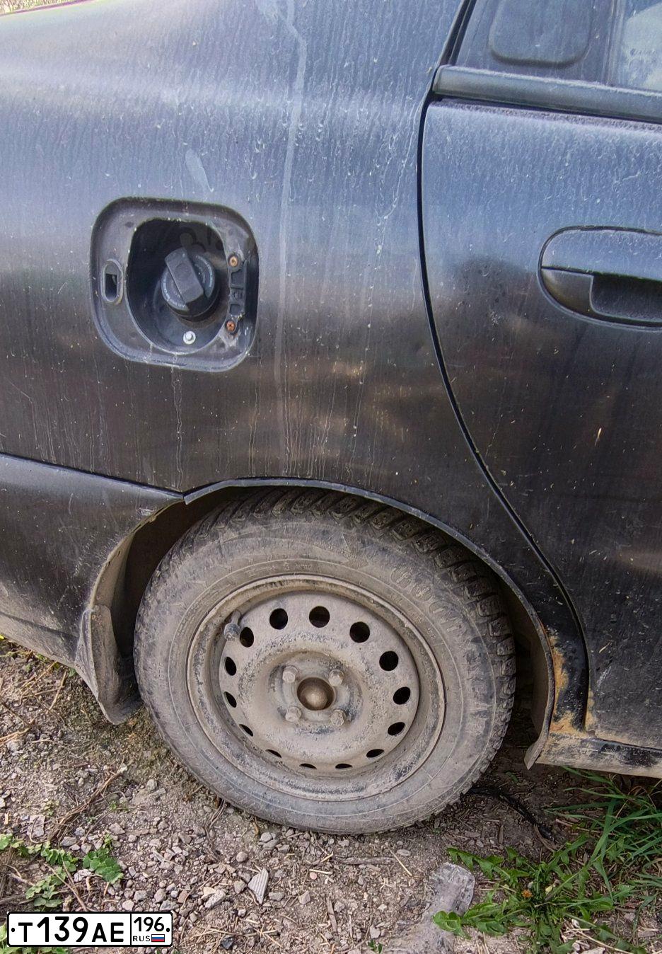 Фото автомобиля ZAZ LANOS, 2007 — госномер Т139АЕ196. Цвет: ЧЕРНЫЙ