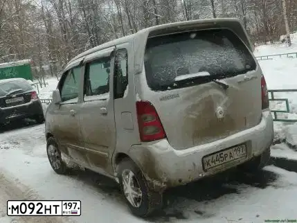 Фото автомобиля CHEVROLET AVEO, 2011 — госномер М092НТ197. Цвет: ЧЕРНЫЙ