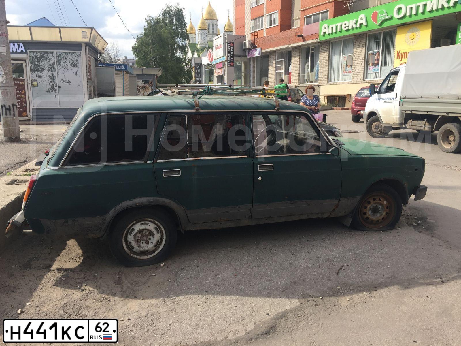 Фото автомобиля LADA 2104, 1996 — госномер Н441КС62. Цвет: Темно-зеленый