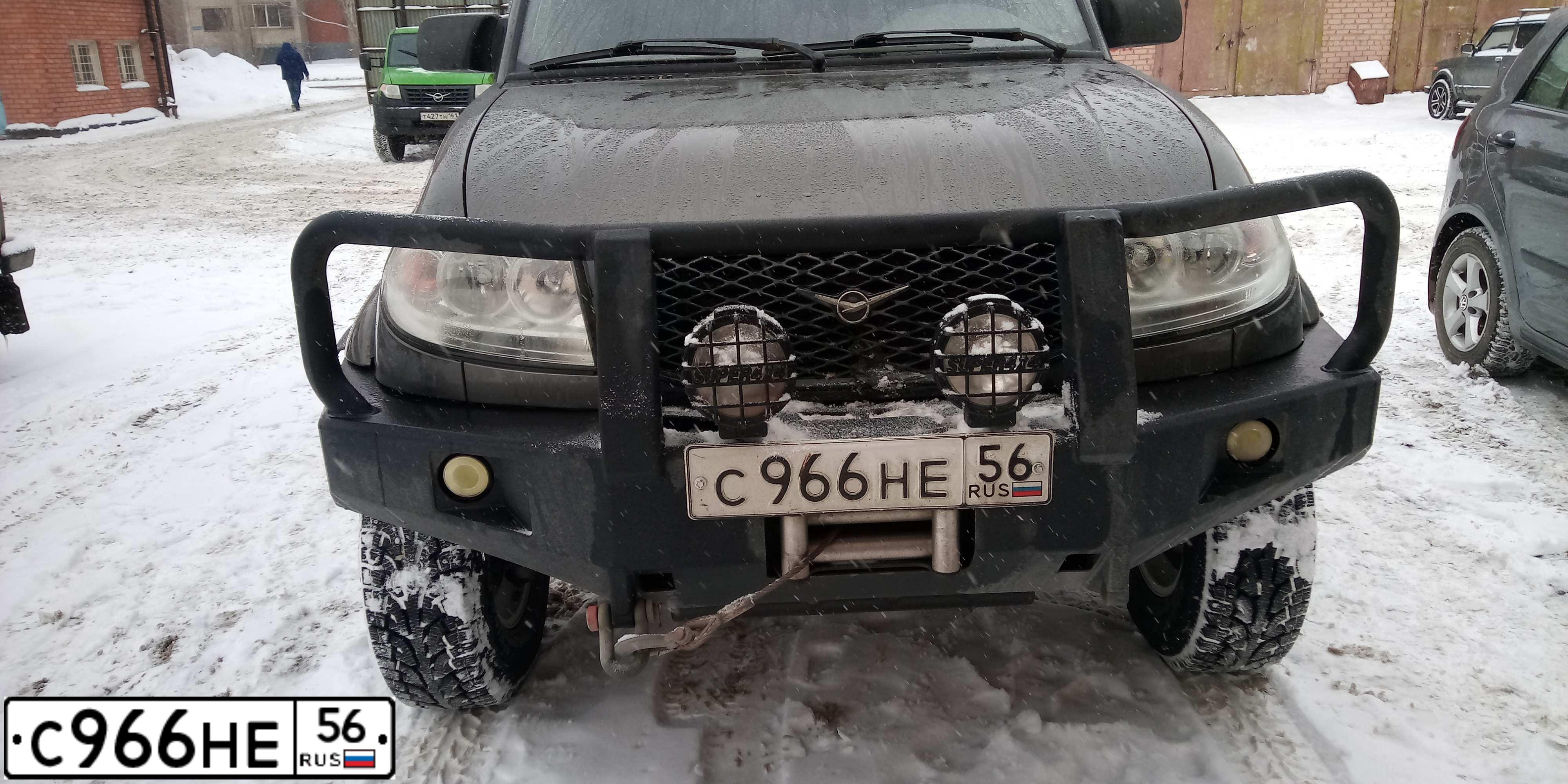 Фото автомобиля UAZ 3163 PATRIOT, 2010 — госномер С966НЕ56. Цвет: Ричмо-металлик