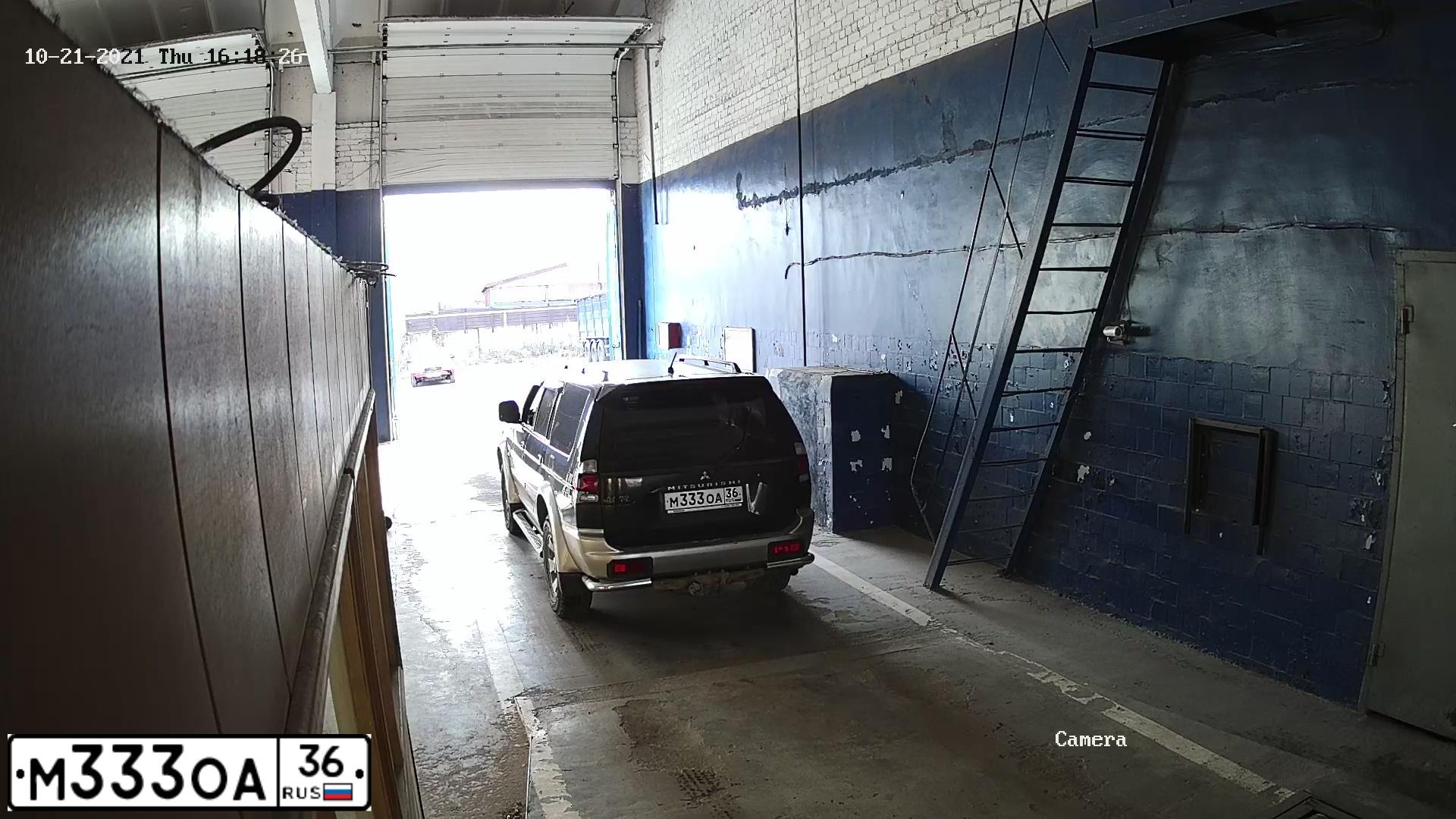 Фото автомобиля MITSUBISHI PAJERO SPORT, 2007 — госномер М333ОА36. Цвет: ЗЕЛЕНЫЙ