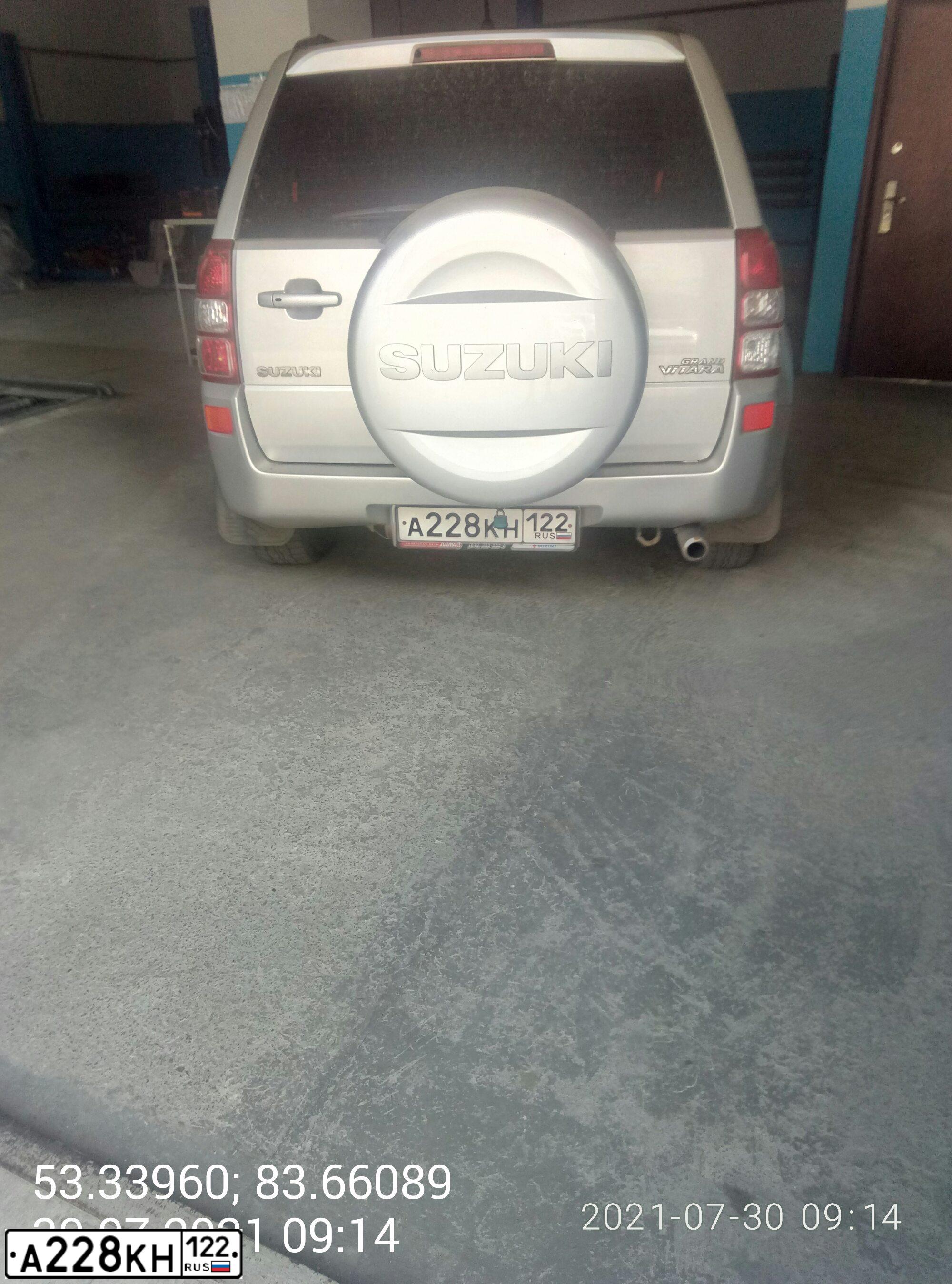 Фото автомобиля SUZUKI /GRAND/ VITARA, 2007 — госномер А228КН122. Цвет: Серебристый