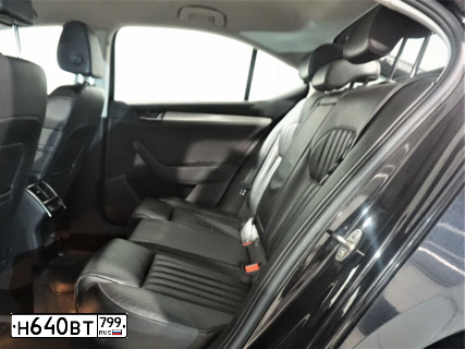 Фото автомобиля SKODA SUPERB, 2017 — госномер Н640ВТ799. Цвет: ЧЕРНЫЙ