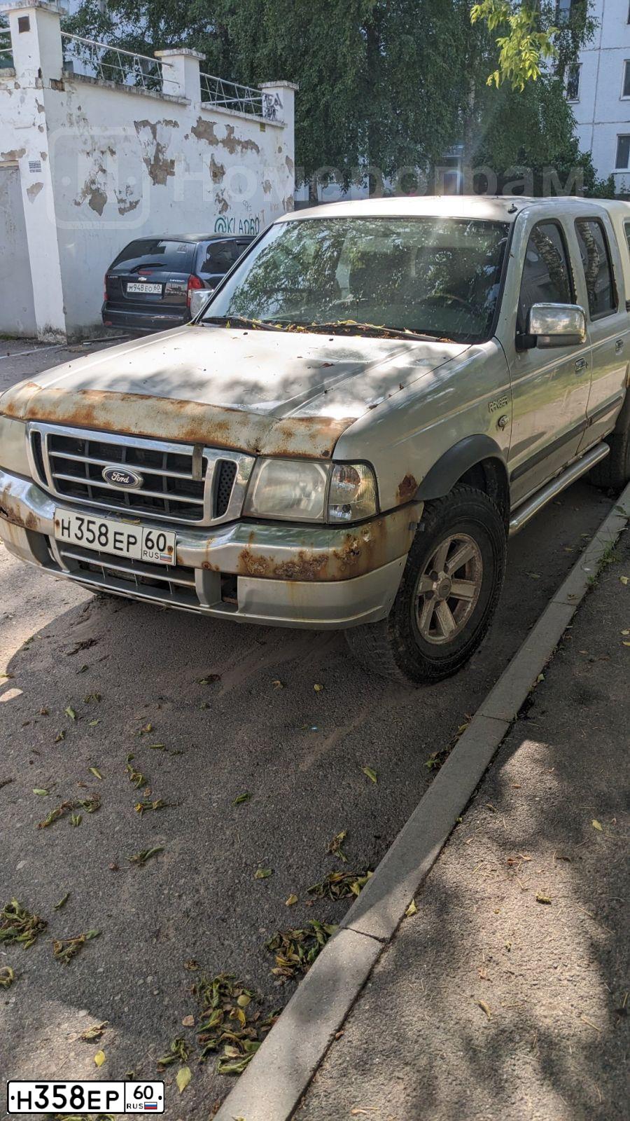 Фото автомобиля FORD RANGER, 2006 — госномер Е832РМ147. Цвет: Серебристый