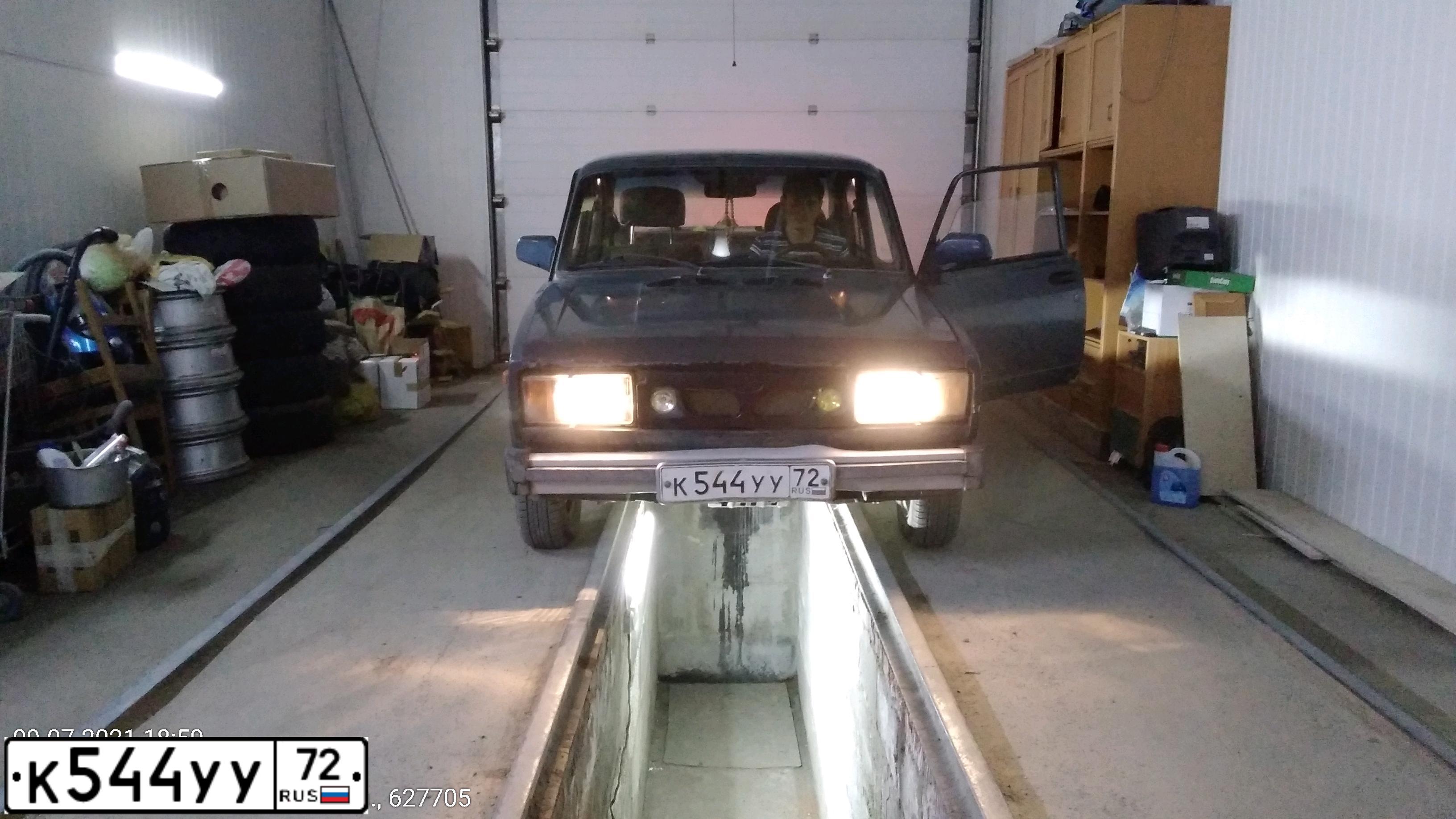 Фото автомобиля LADA 2105, 1997 — госномер К544УУ72. Цвет: ЗЕЛЕНЫЙ