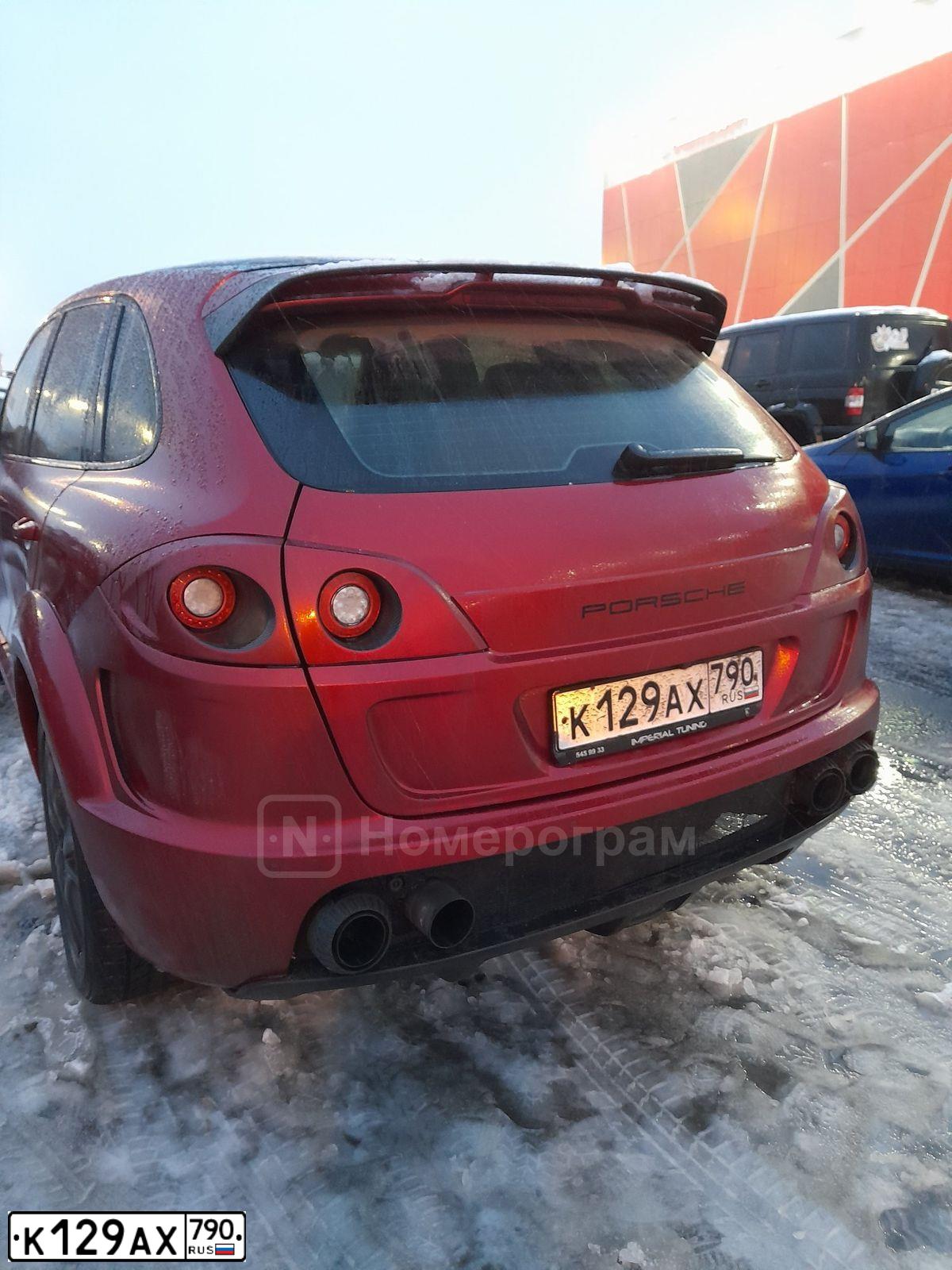Фото автомобиля PORSCHE CAYENNE, 2010 — госномер С358ХЕ198