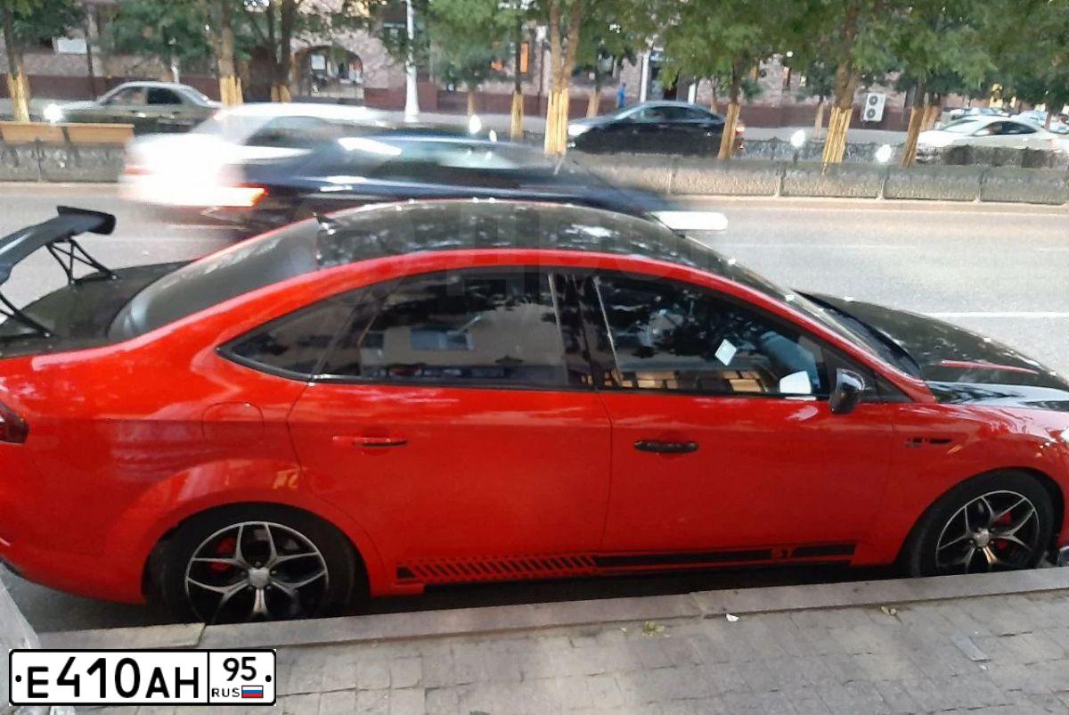 Фото автомобиля FORD MONDEO, 2007 — госномер Е930АР147