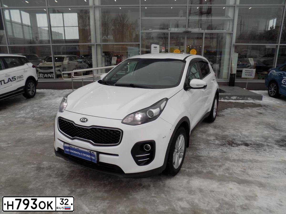 Фото автомобиля KIA SPORTAGE, 2017 — госномер Н793ОК32. Цвет: Белый