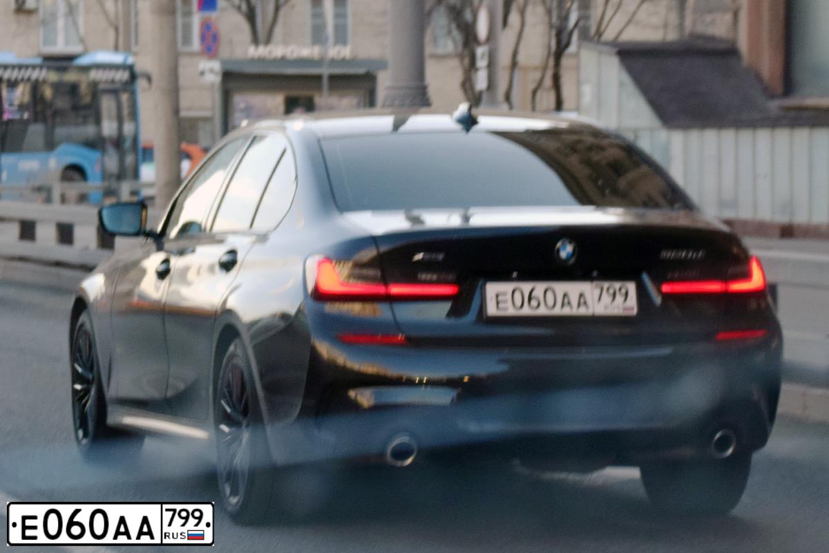 Фото автомобиля БМВ 3 серии, 2021 — госномер Е060АА799