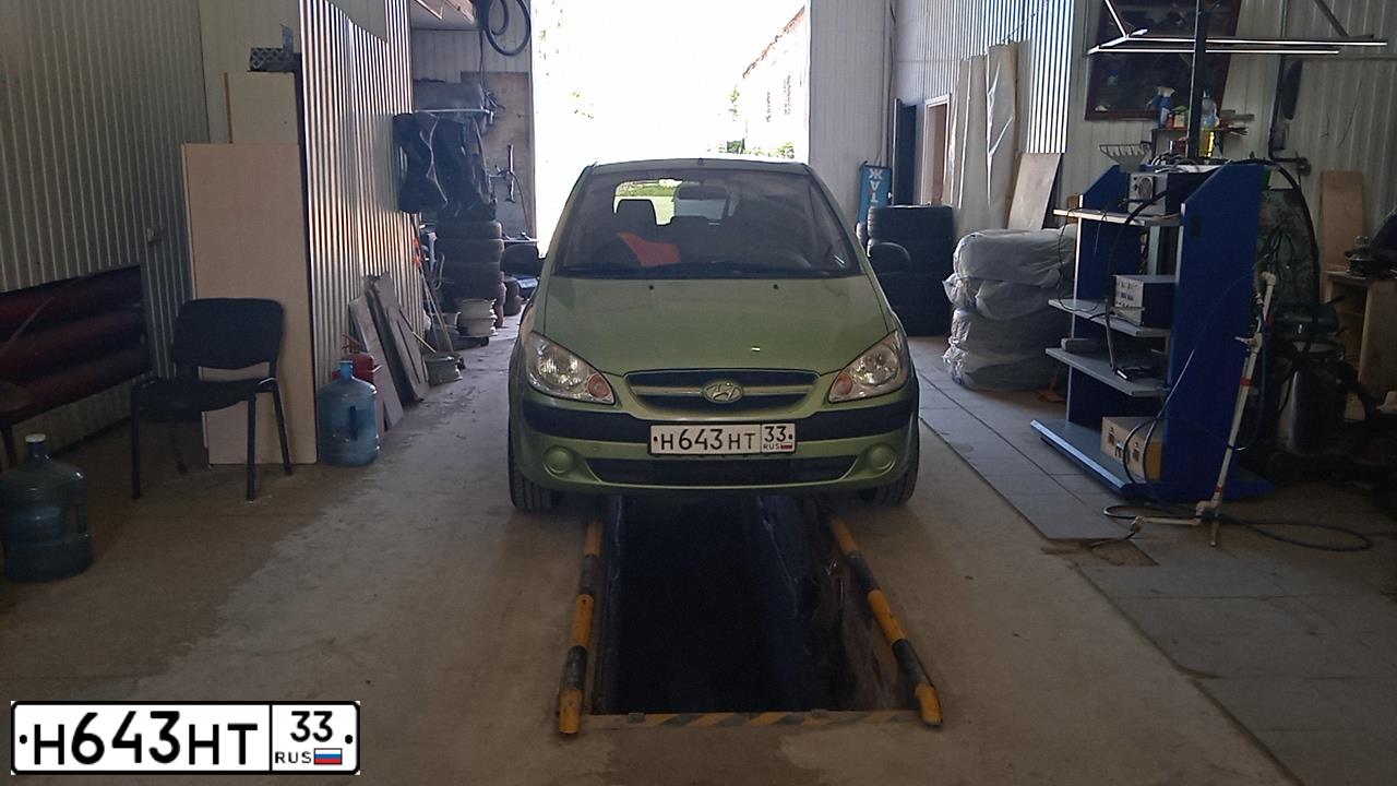 Фото автомобиля HYUNDAI GETZ, 2007 — госномер Н643НТ33. Цвет: ЗЕЛЕНЫЙ