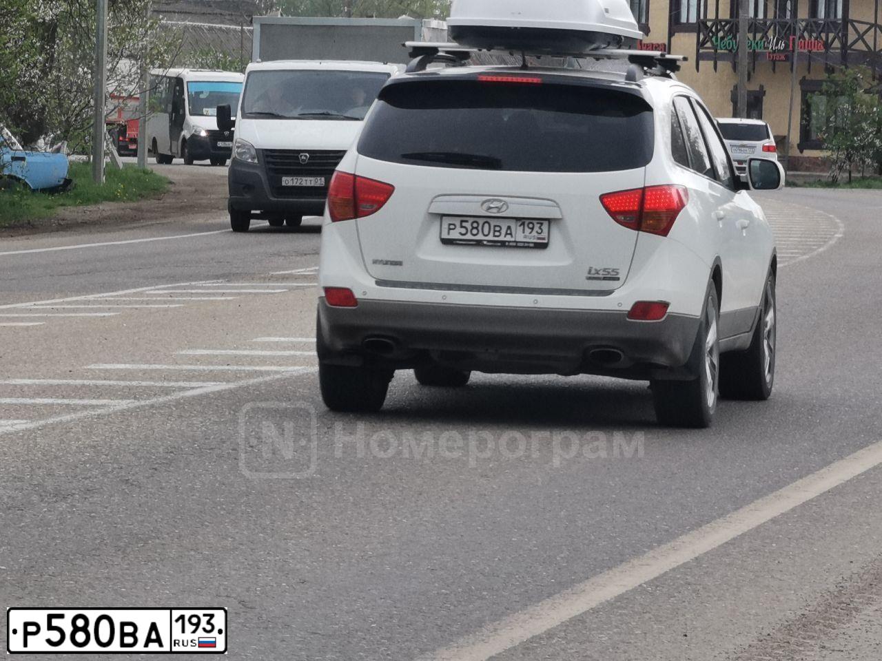 Фото автомобиля HYUNDAI IX55, 2012 — госномер Р580ВА193. Цвет: Белый