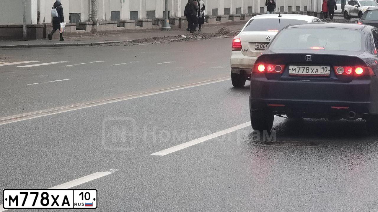 Фото автомобиля HONDA ACCORD, 2007 — госномер М778ХА10. Цвет: Темно-синий