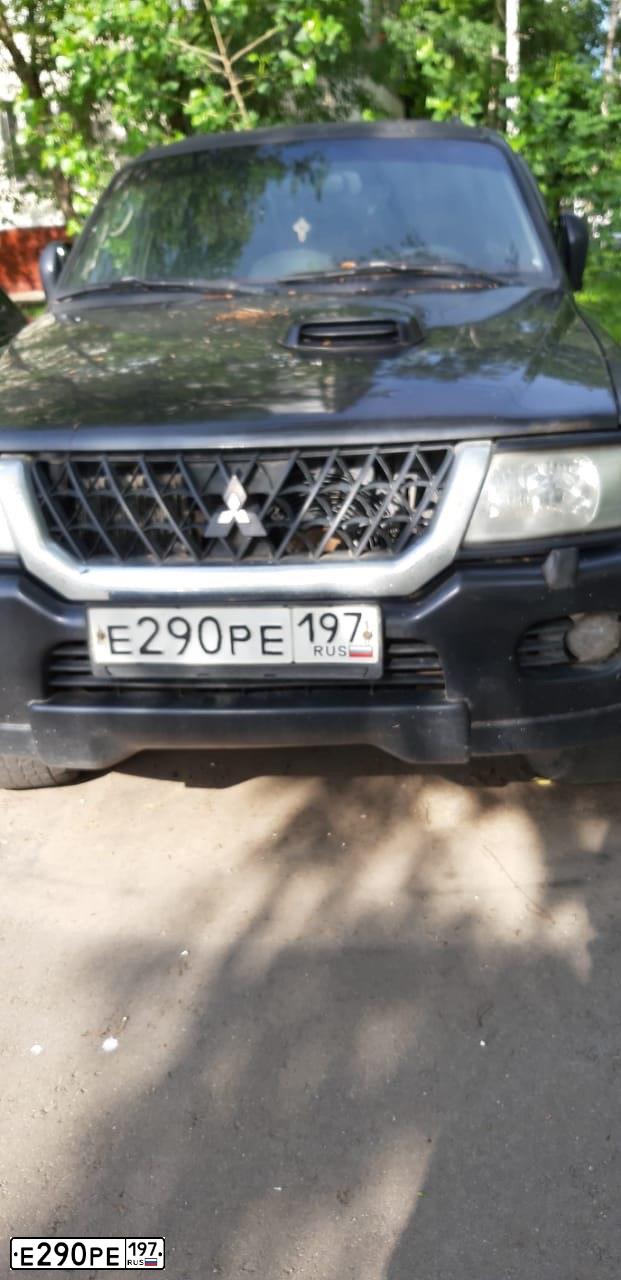Фото автомобиля MITSUBISHI PAJERO, 2008 — госномер Т345ТХ62. Цвет: ЧЕРНЫЙ
